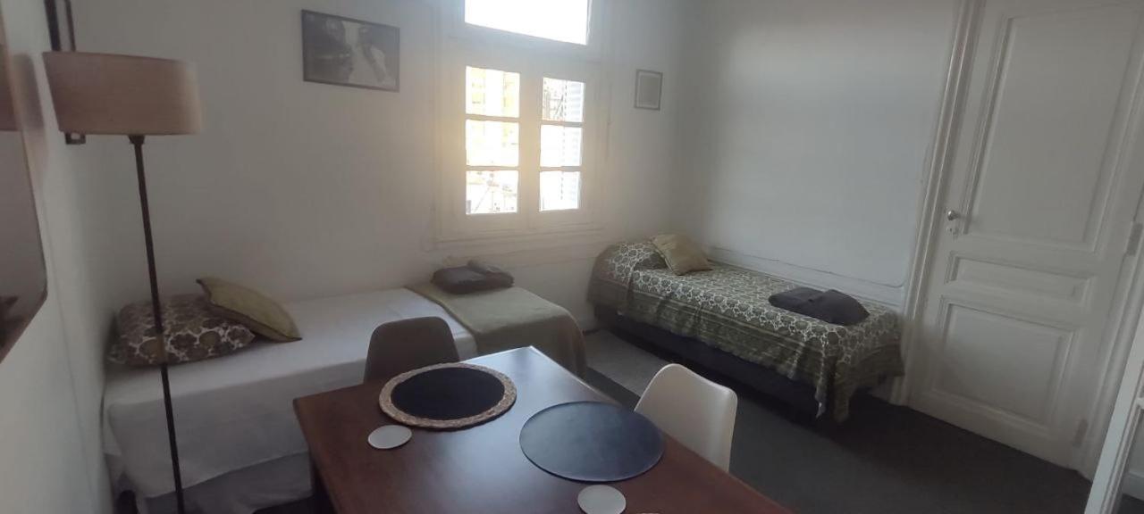 Apartamento Amplio, tranquilo y muy luminoso departamento de 3 ambientes a metros del Obelisco y del Teatro Colón Ciudad Autónoma de Ciudad Autónoma de Buenos Aires Exterior foto