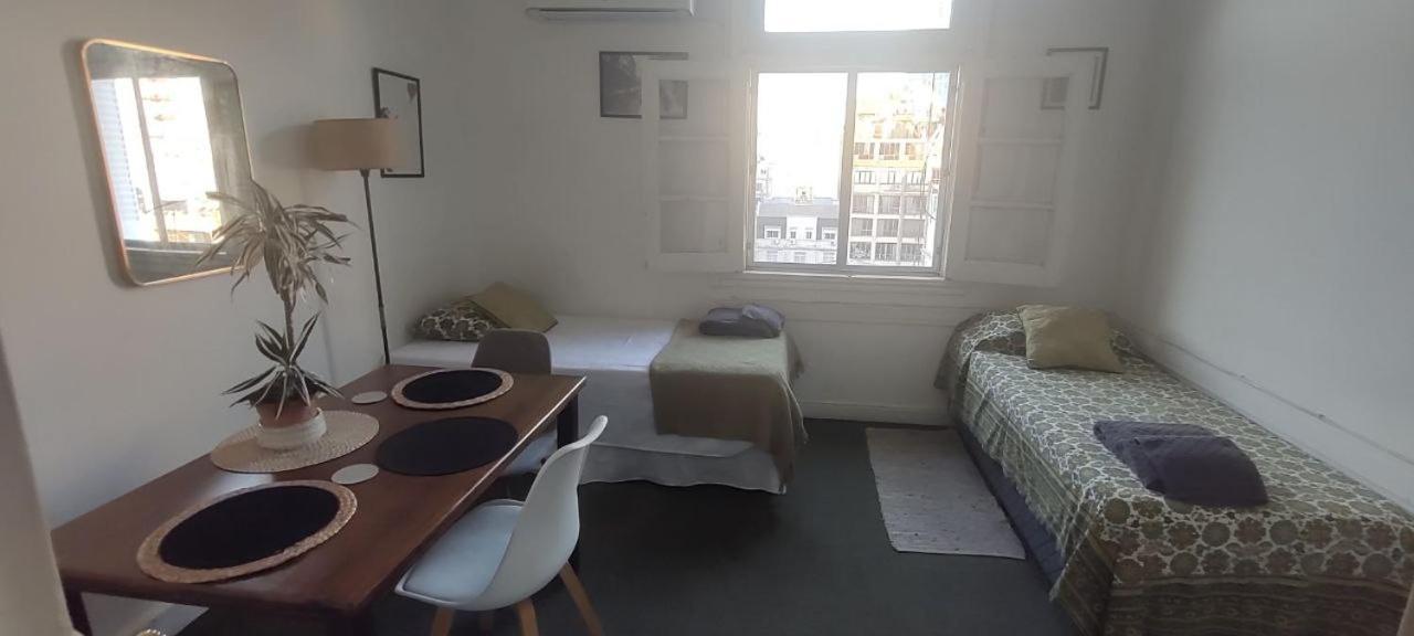 Apartamento Amplio, tranquilo y muy luminoso departamento de 3 ambientes a metros del Obelisco y del Teatro Colón Ciudad Autónoma de Ciudad Autónoma de Buenos Aires Exterior foto