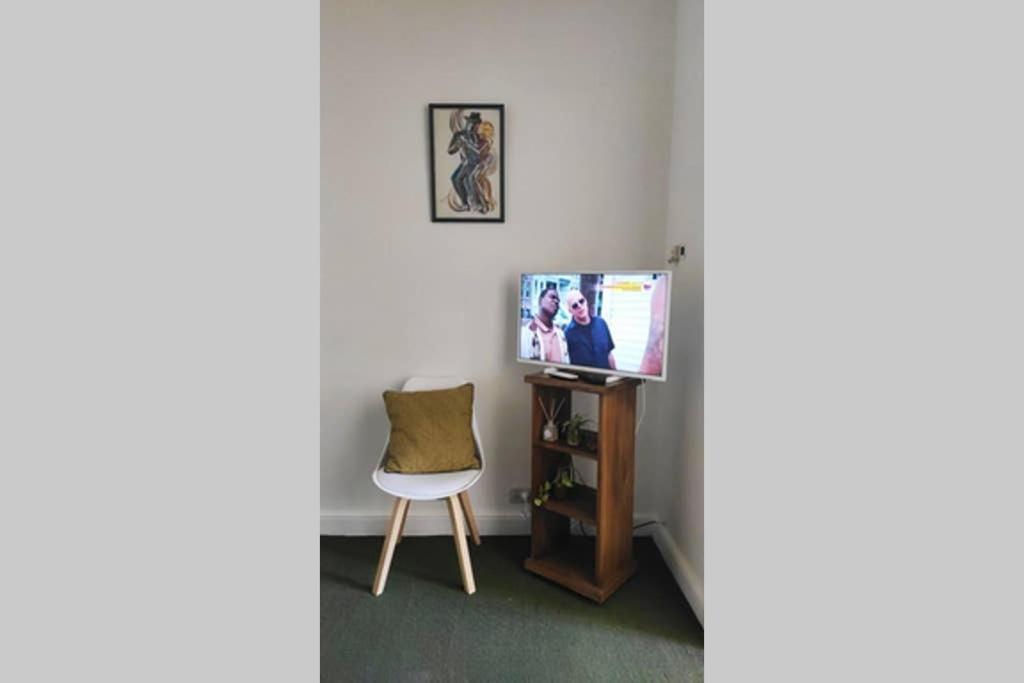 Apartamento Amplio, tranquilo y muy luminoso departamento de 3 ambientes a metros del Obelisco y del Teatro Colón Ciudad Autónoma de Ciudad Autónoma de Buenos Aires Exterior foto